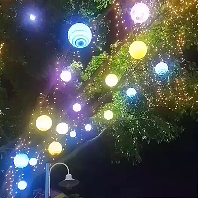 树上亮化：挂件灯串