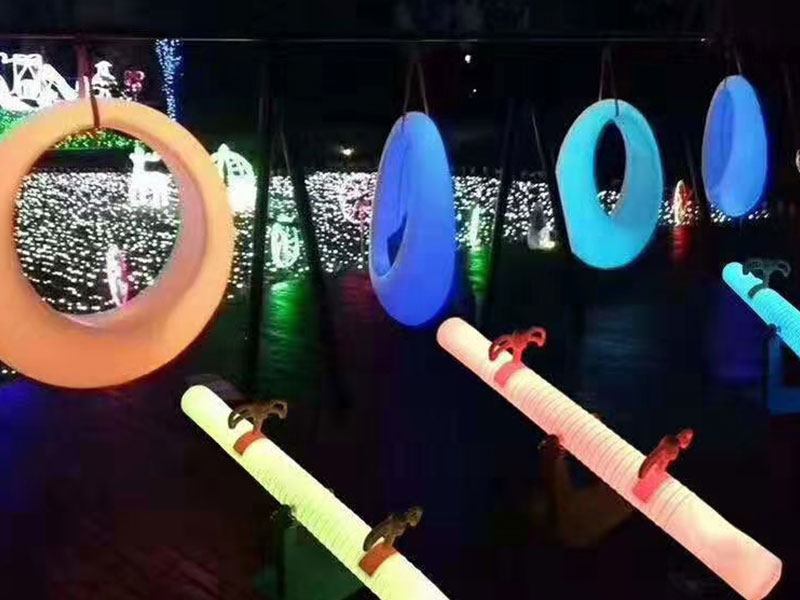 网红秋千跷跷板灯