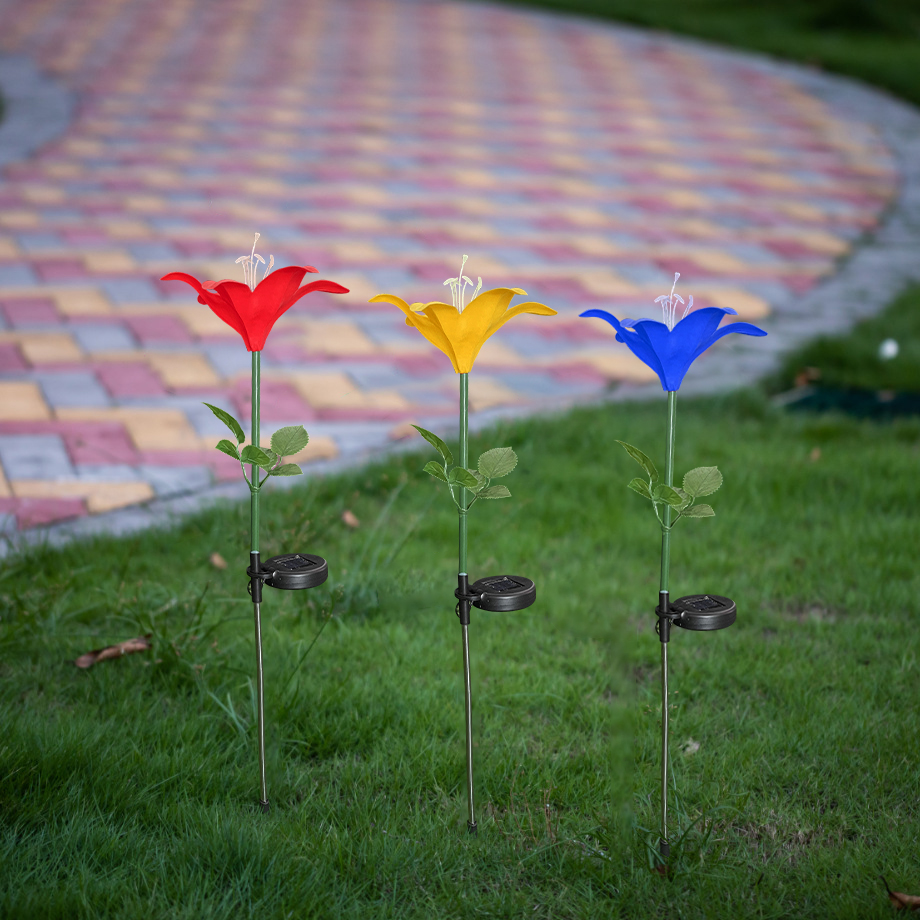 太阳能百合花
